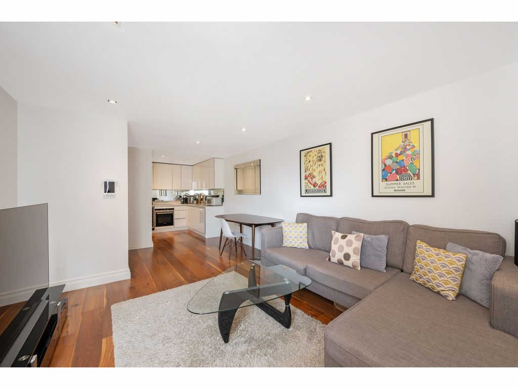 Property photo 2 of 6