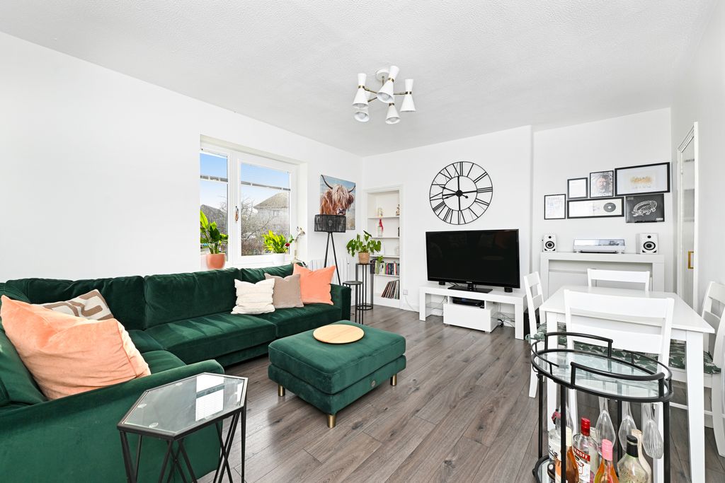 Property photo 2 of 9 Property Image 2