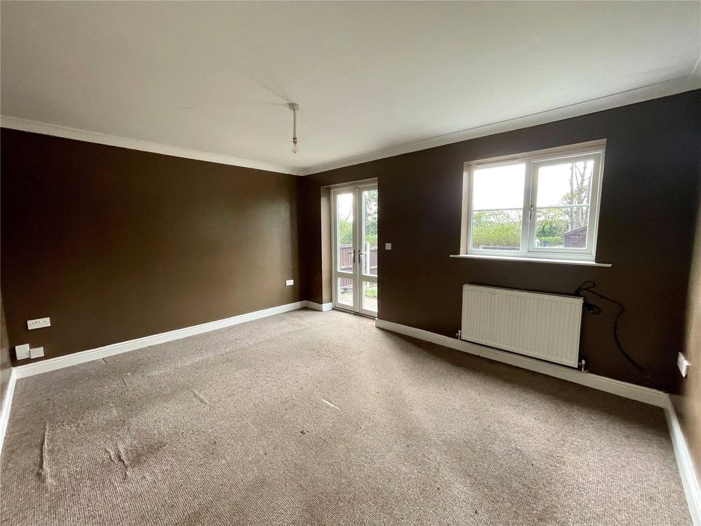 Property photo 2 of 16 Picture No. 04