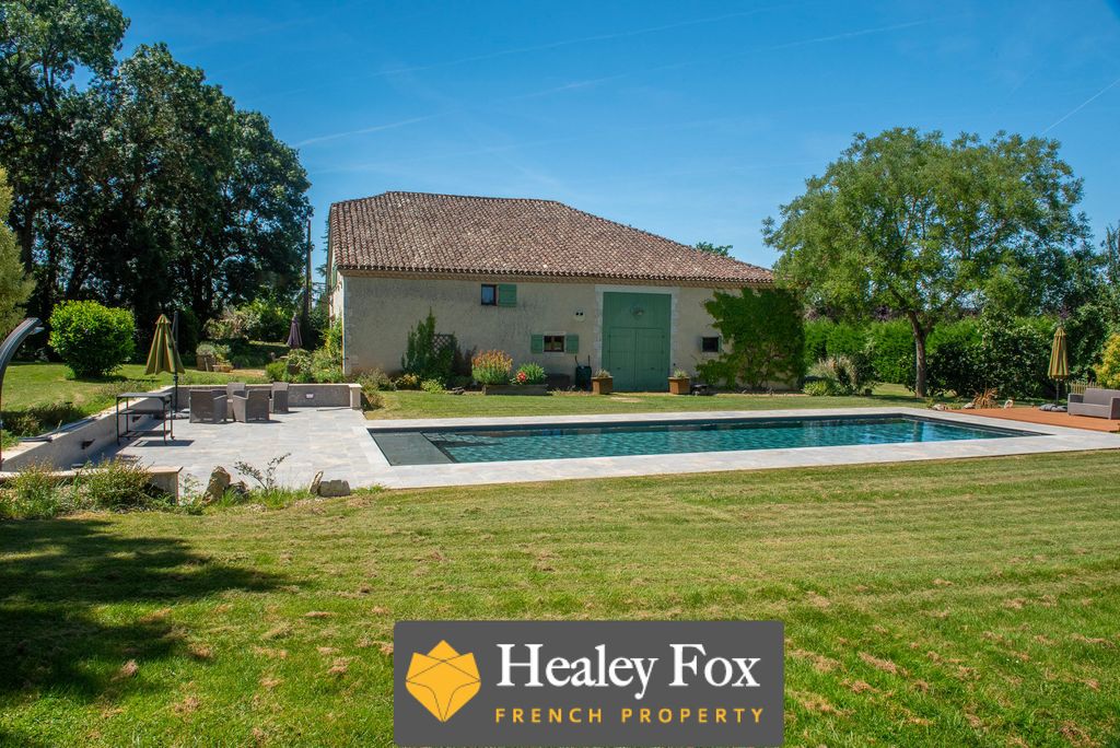 Property photo 2 of 40 F4082B_Dccfe073B57d47Ccbeb23084ce98Ac0Emv2