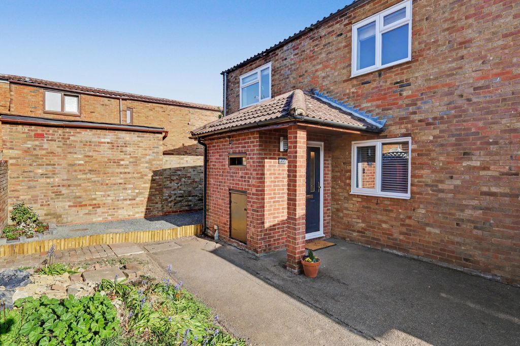 Property photo 1 of 16 5120891