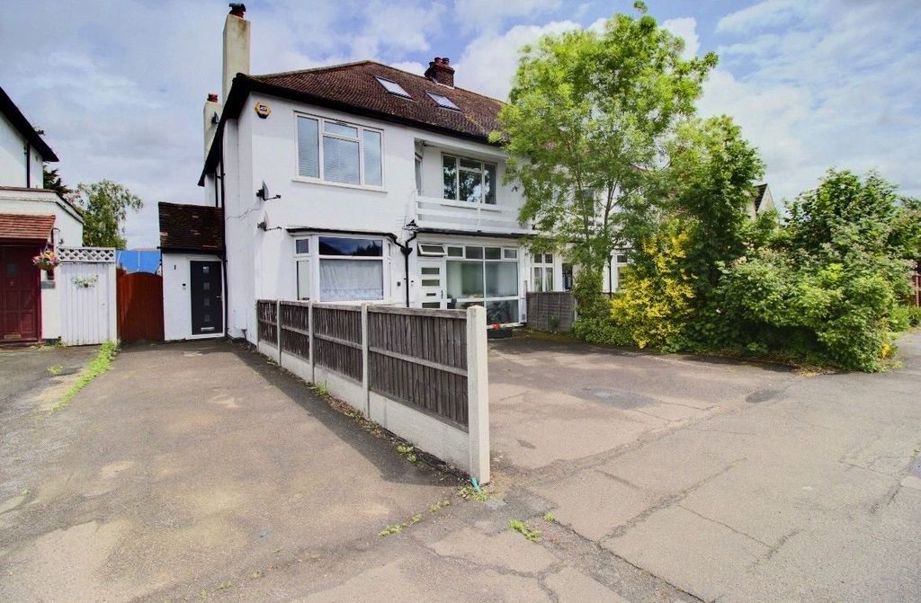Property photo 1 of 25
