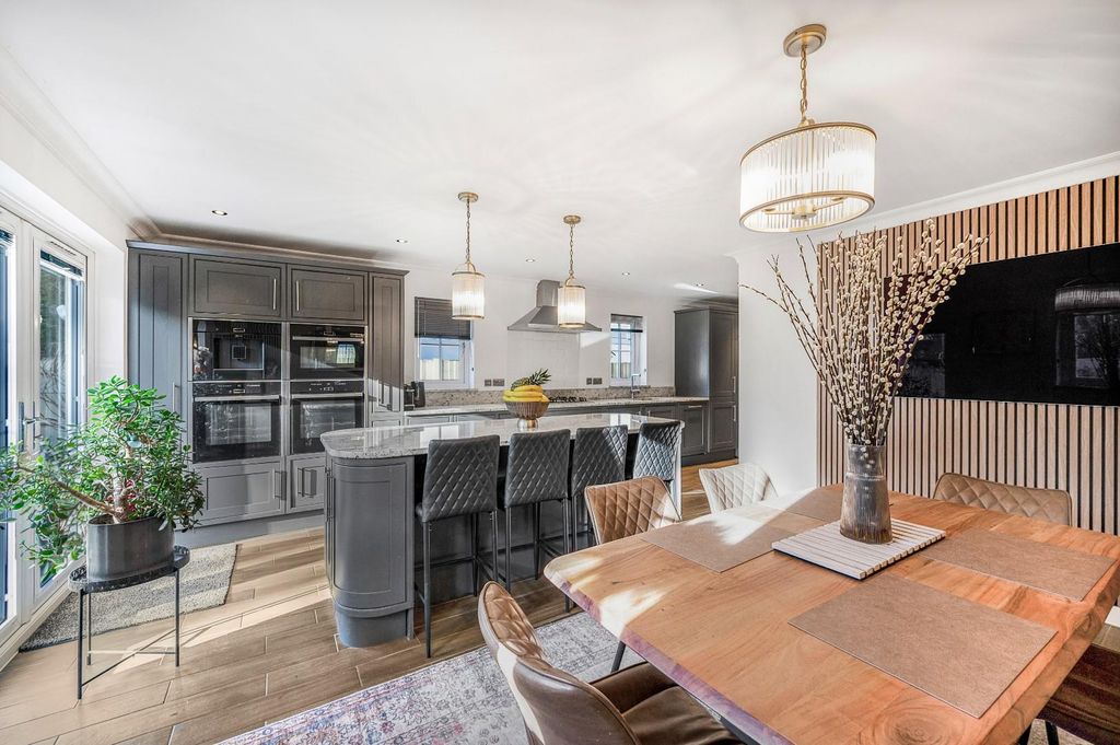 Property photo 2 of 28 Dsc_1766.Jpg