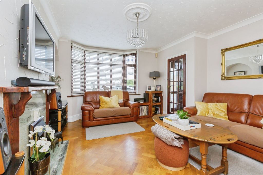Property photo 2 of 16