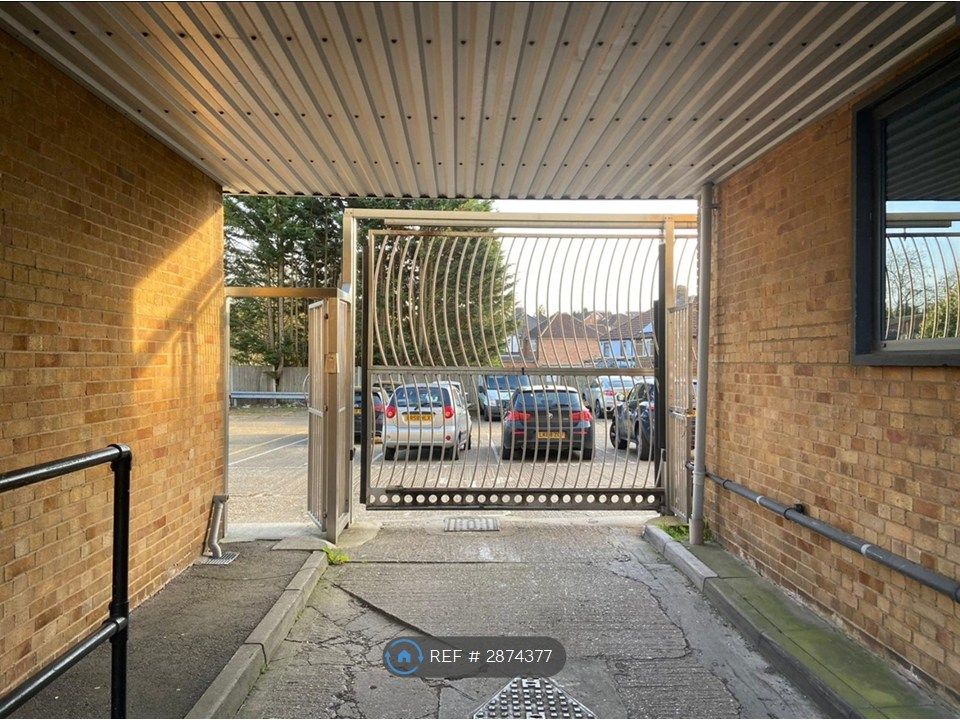 Property photo 3 of 15