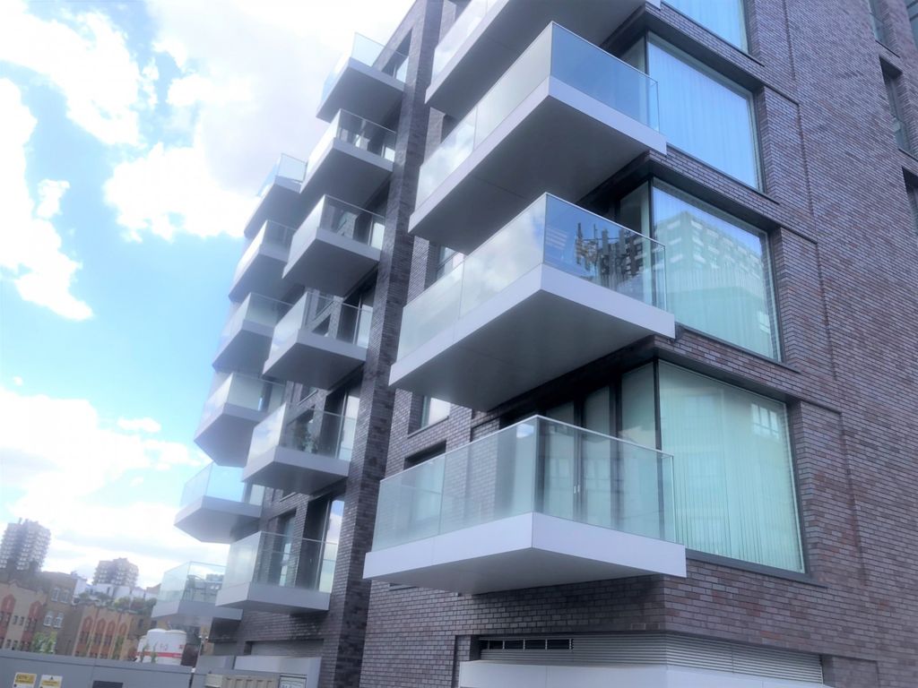 Property photo 1 of 10 1 (Main)