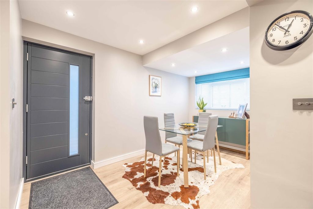 Property photo 3 of 18 03Ra (1 Of 20).Jpg