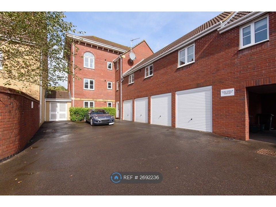 Property photo 2 of 20 Allocated Parking To Rear