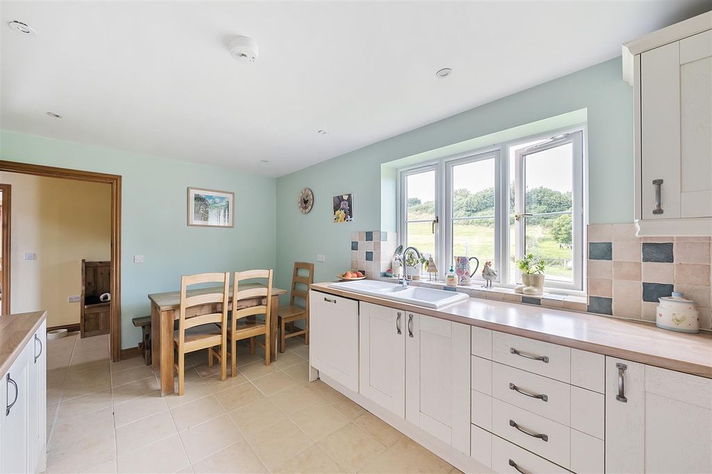 Property photo 3 of 19 Kitchen With Unspoilt Views