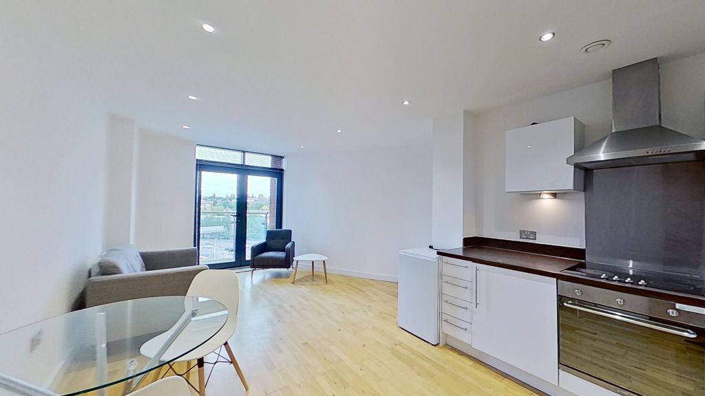 Property photo 1 of 28 Living Room