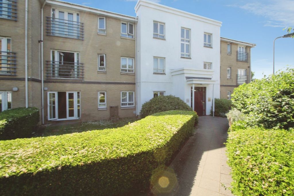 Property photo 1 of 14