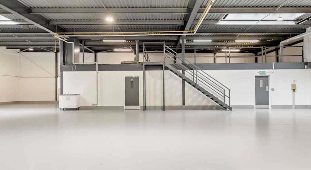 Property photo 2 of 10 Image 5