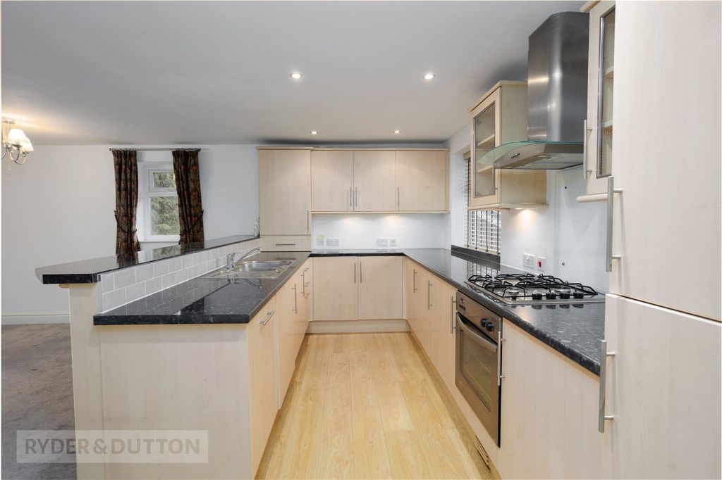 Property photo 1 of 22 Kitchen