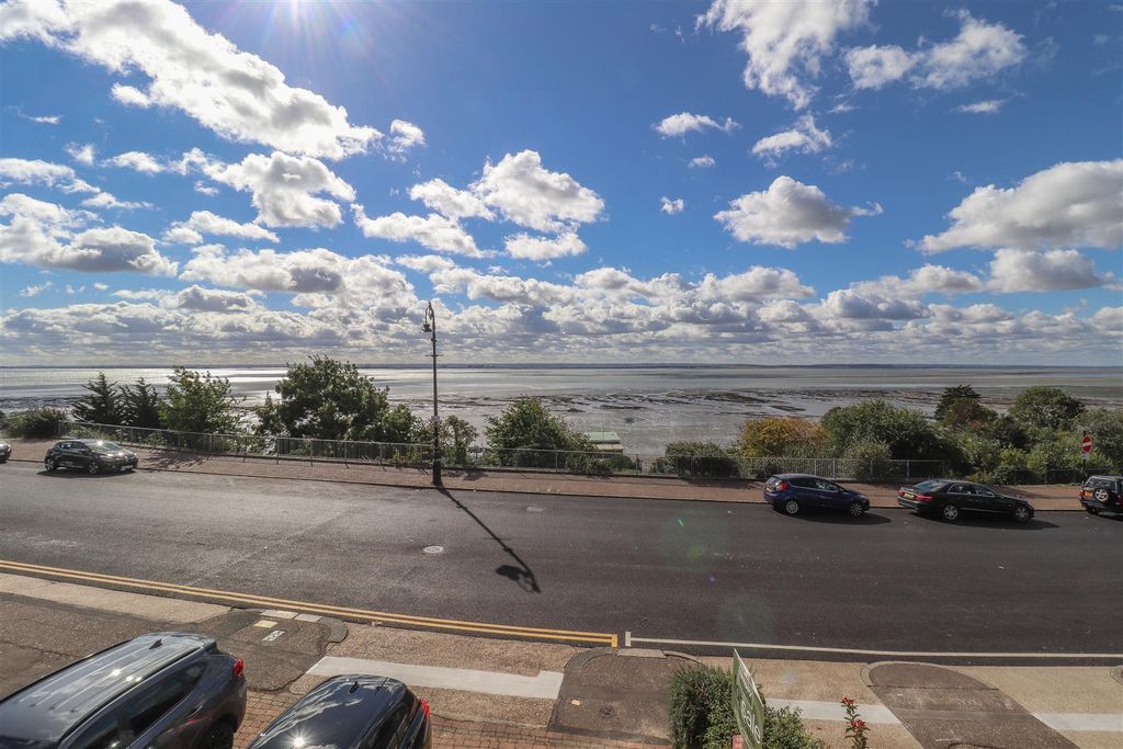 Property photo 3 of 14 View