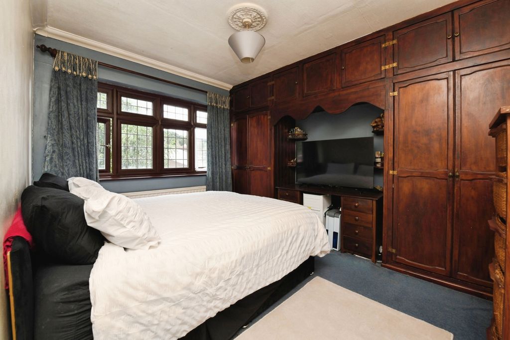 Property photo 3 of 21 Pbox-Img.Jpg