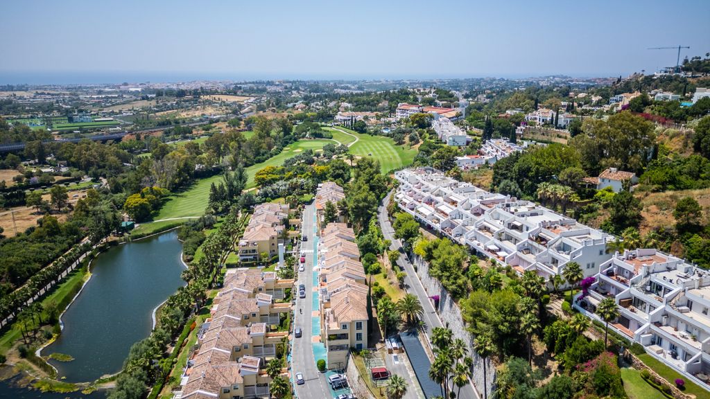 Property photo 1 of 41 Image