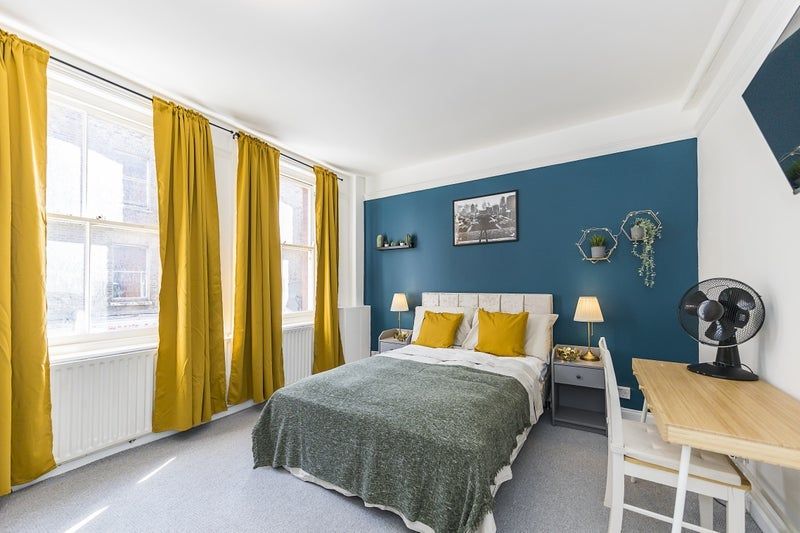 Property photo 1 of 5