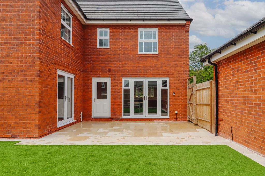 Additional image 26 of 4 bed detached house to rentFurnace Fields, Bishops Itchington, Southam CV47