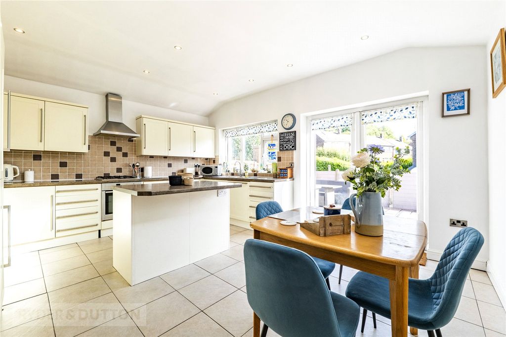 Property photo 2 of 27 Kitchen/Diner