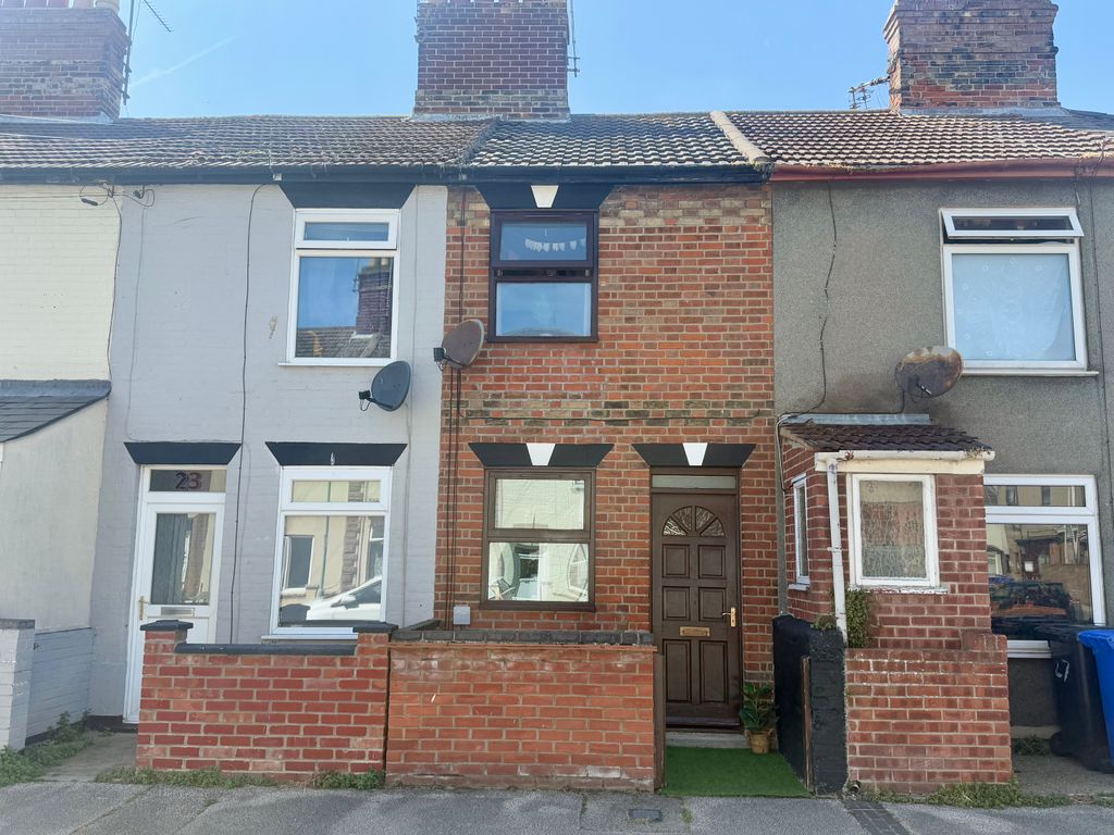 Property photo 1 of 9