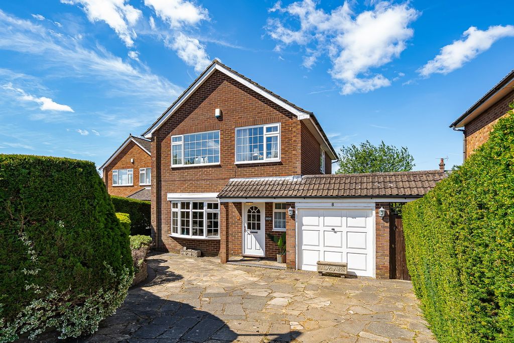 Property photo 1 of 37