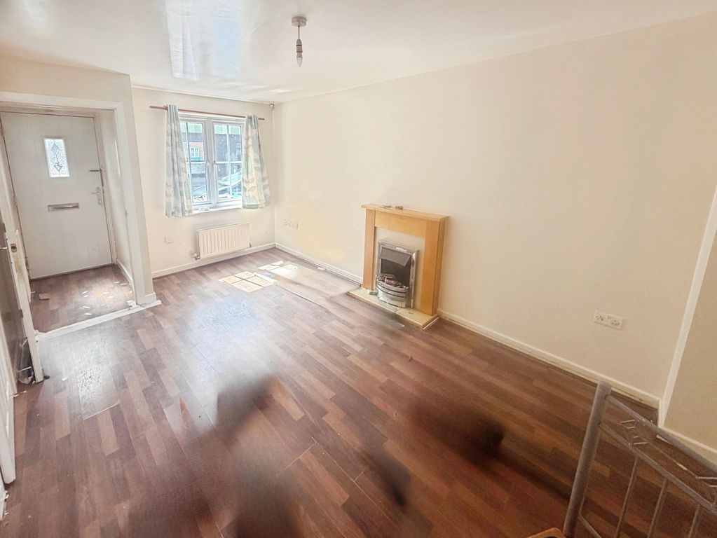 Property photo 3 of 16