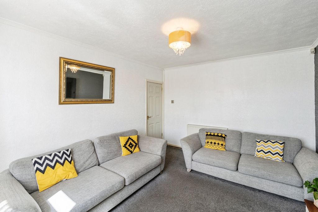 Property photo 3 of 15 Pbox-Img.Jpg