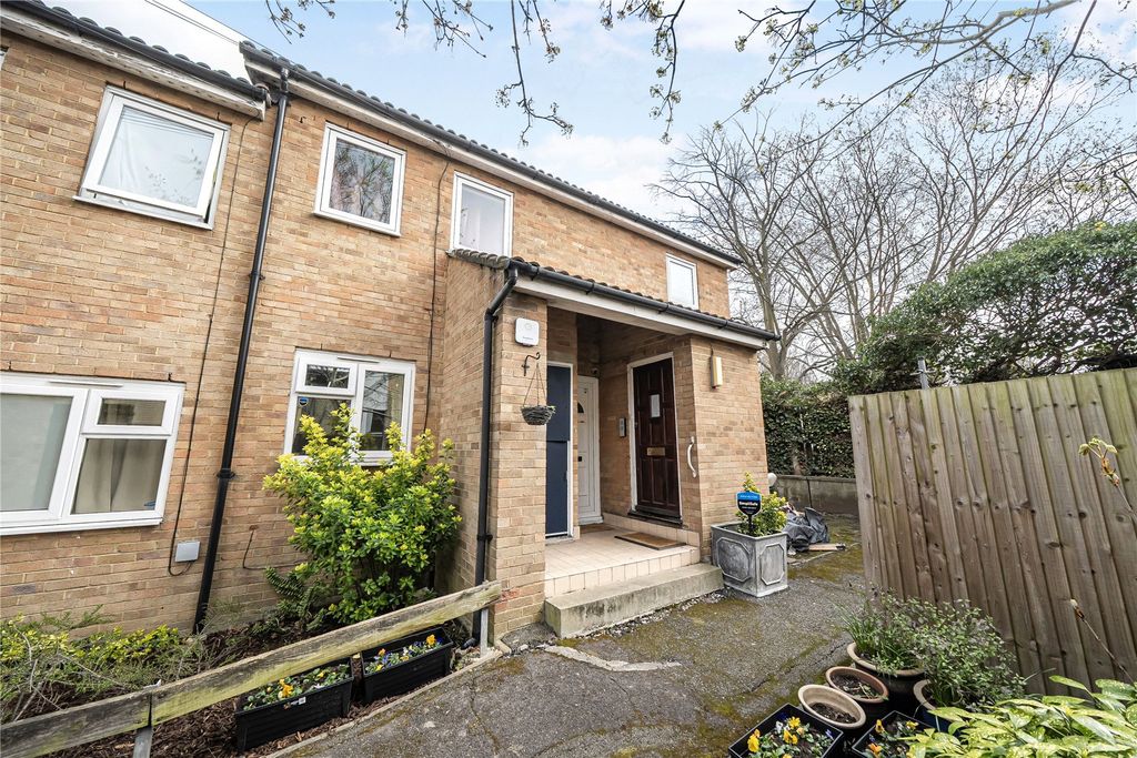 Property photo 1 of 19 Picture No. 17