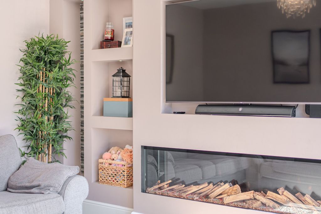 Property photo 2 of 29