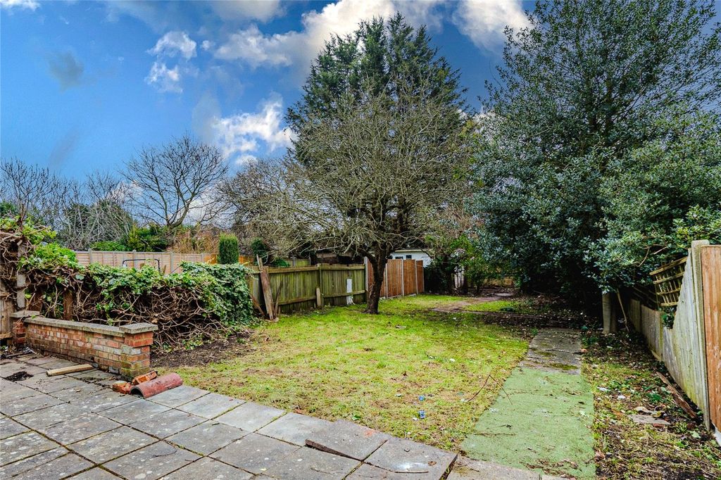 Property photo 3 of 10 Garden