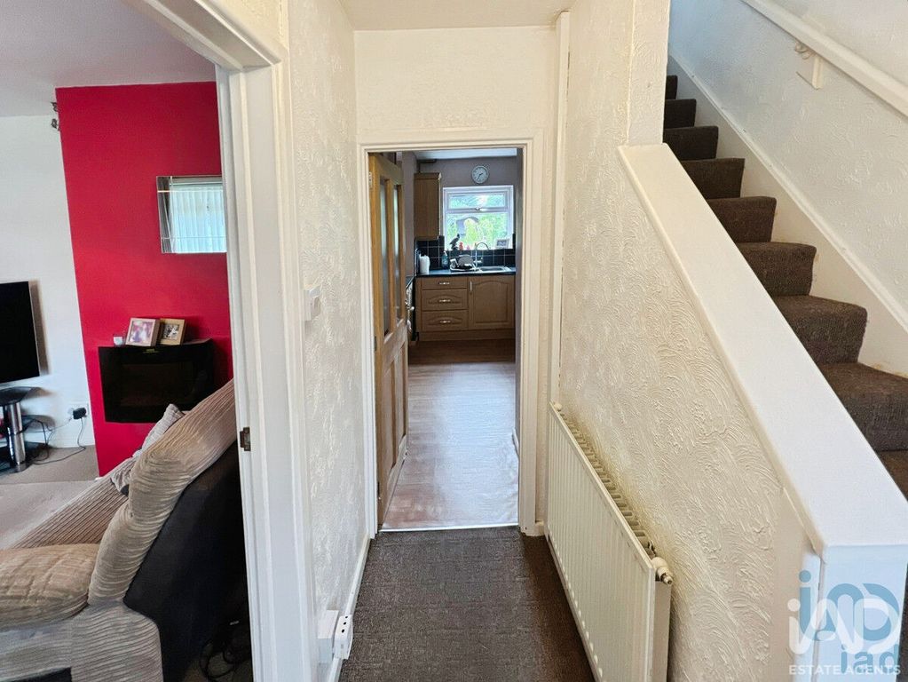Property photo 2 of 16