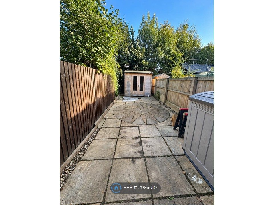 Property photo 2 of 3