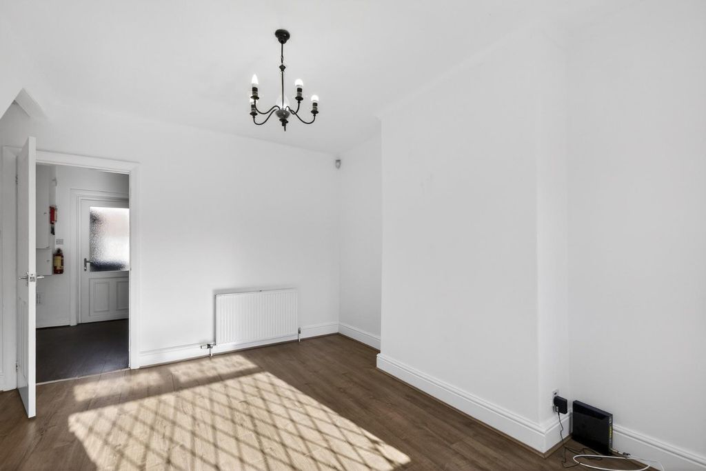 Property photo 2 of 20 Pnmb0001.Jpg