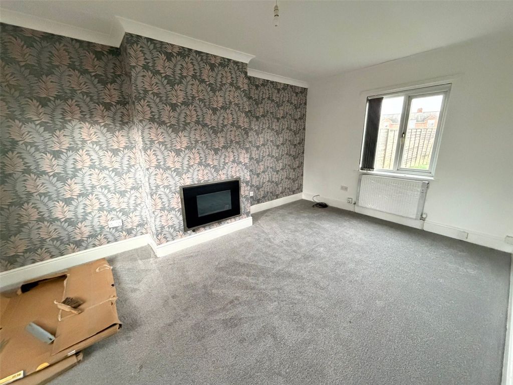 Property photo 2 of 8 Picture No. 02