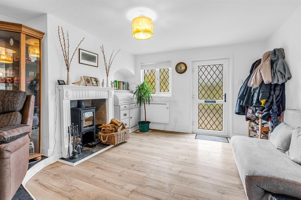 Property photo 3 of 25 Internal-17.Jpg