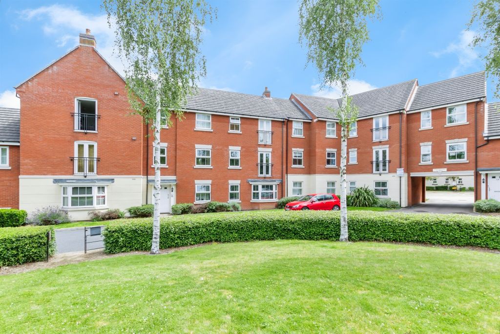 Property photo 2 of 17