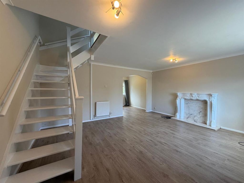 Property photo 3 of 12 Whatsapp Image 2026-04-07 At 14.52.26 (2).Jpeg