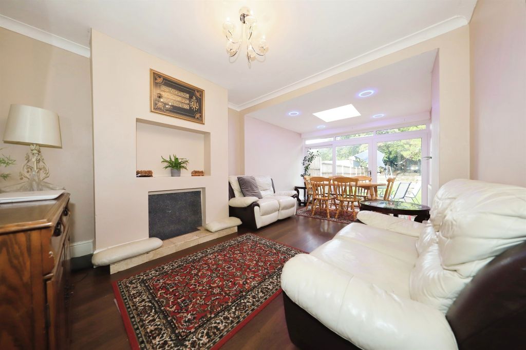 Property photo 2 of 15