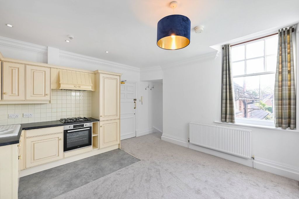 Property photo 2 of 9 Picture 2