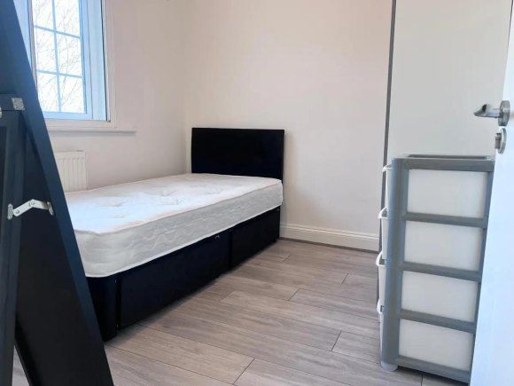 Property photo 1 of 11 0d9B70c8-6943-4750-Bd4B-8169c48817B3.Webp