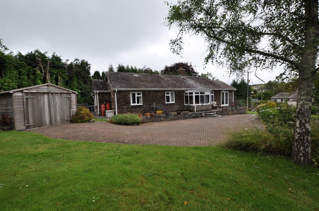 Property photo 1 of 37 Entrance