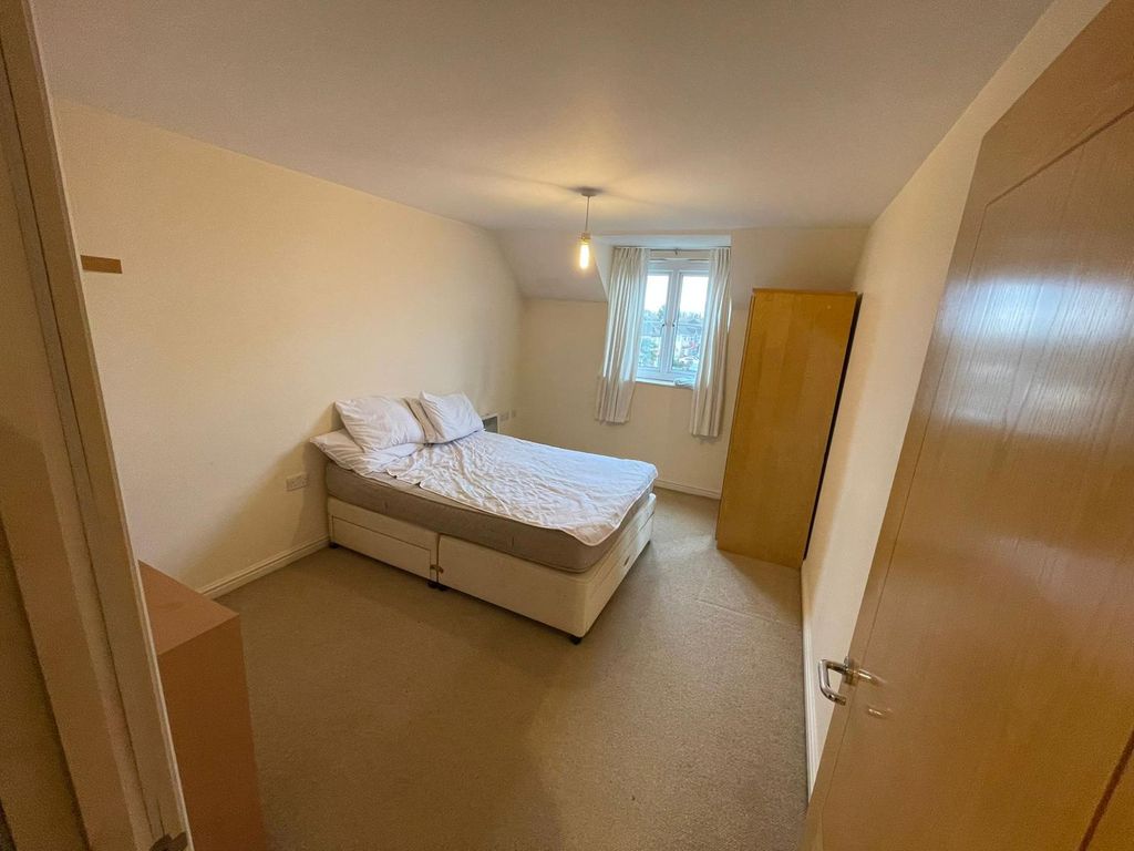 Property photo 2 of 11 Photo-2025-10-25-06-00-13 (1)