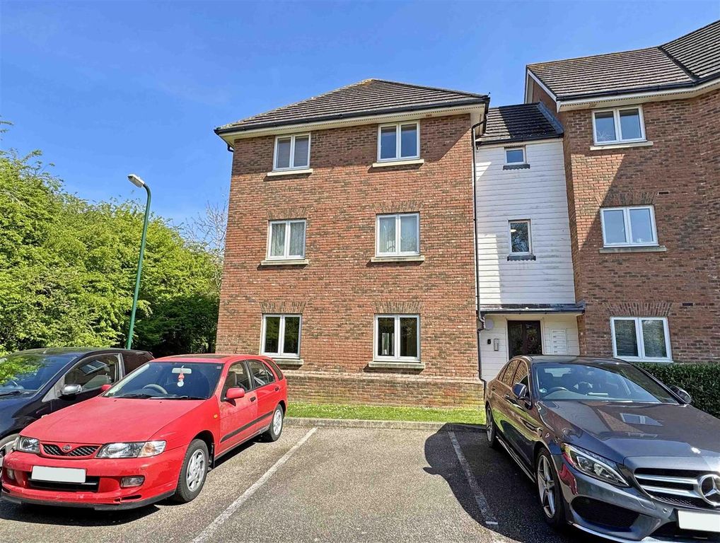 Property photo 1 of 11 Front.Jpg