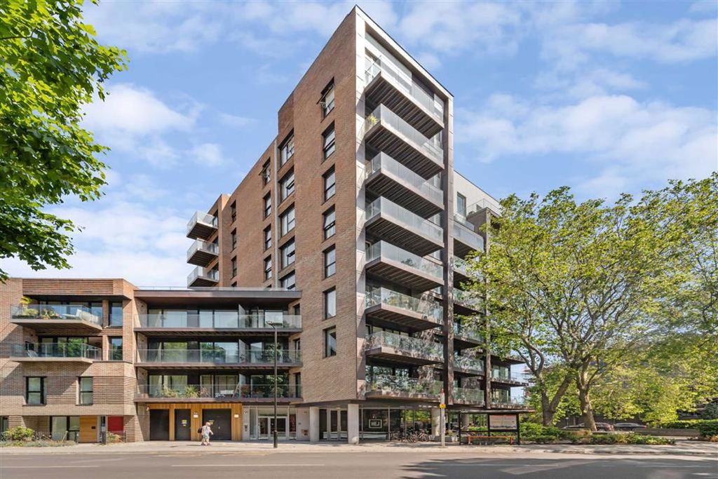 Property photo 1 of 7