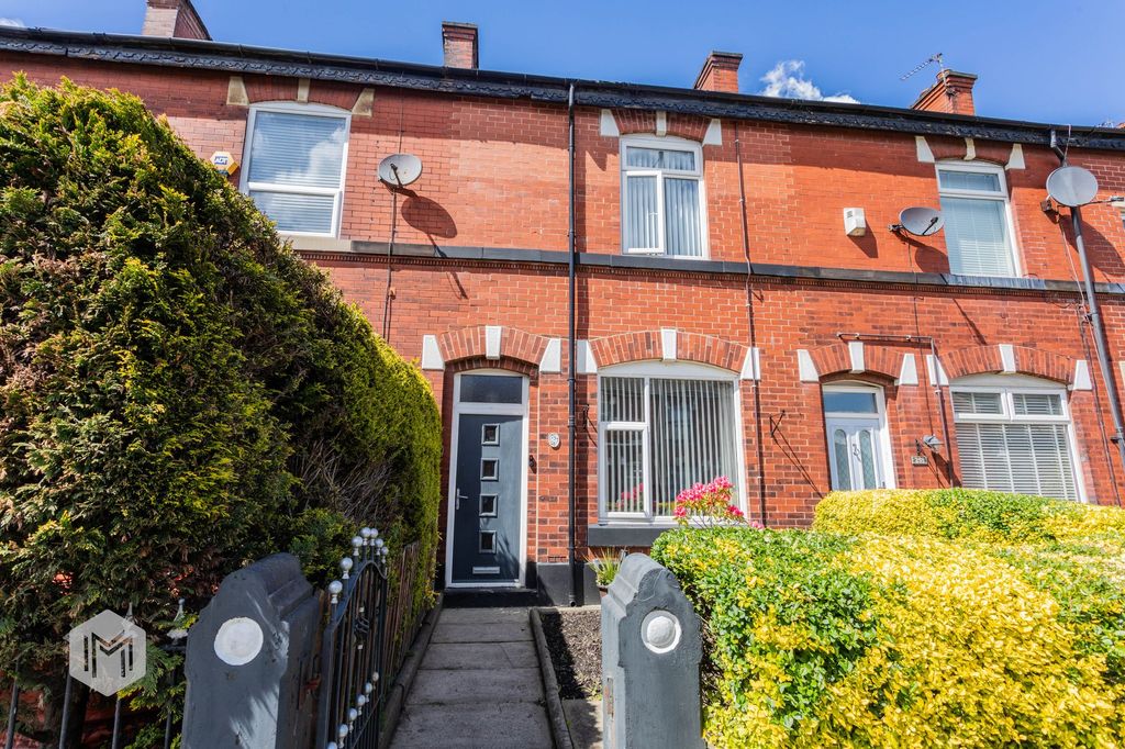 Property photo 1 of 31