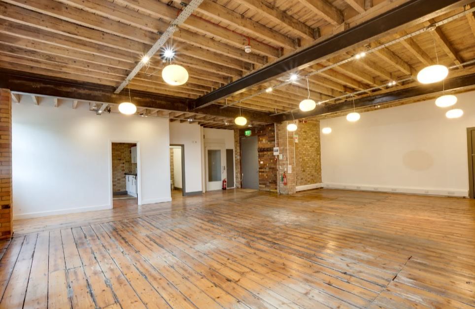 Property photo 3 of 6