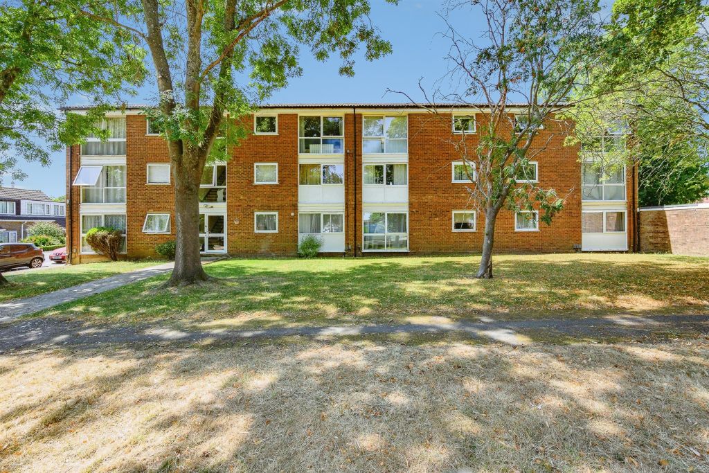Property photo 1 of 9