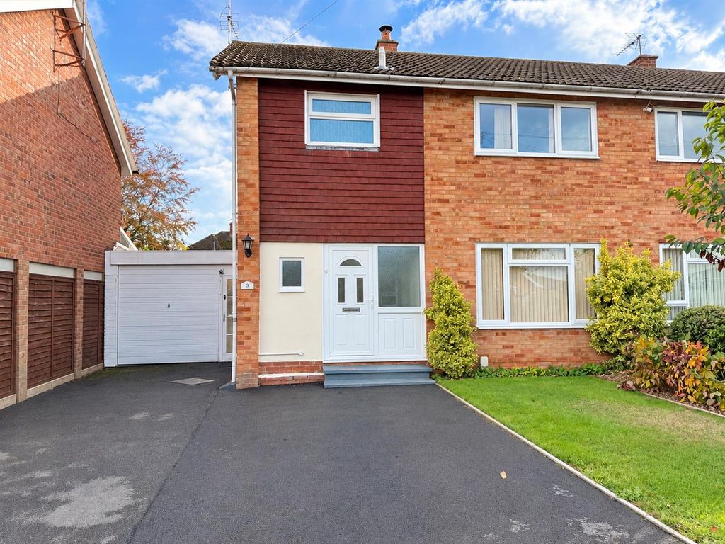 Property photo 1 of 11 723Fee71-0EE8-4E47-Ac96-00Ebfc510902.Png