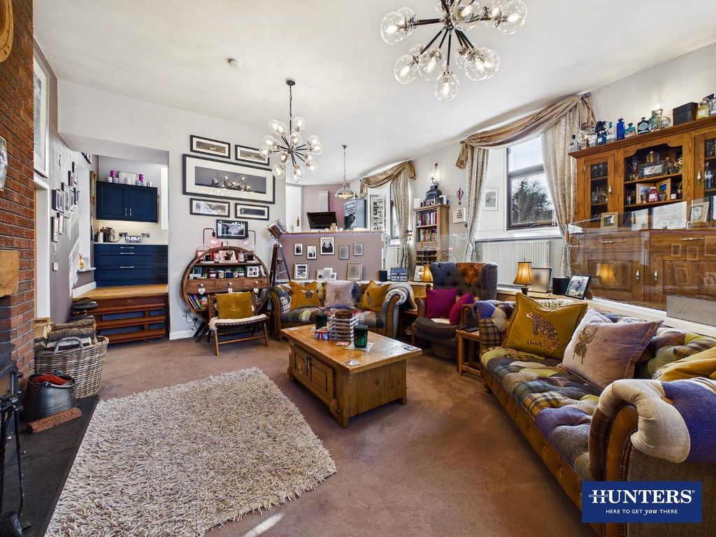 Property photo 3 of 30