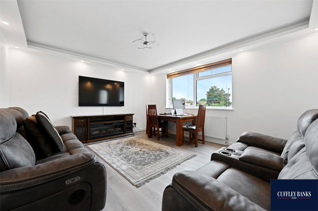 Property photo 1 of 9 Picture No. 01